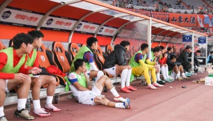 mk体育官网-梅州降级为决策错误买单 补赛误判竟成为致命一击